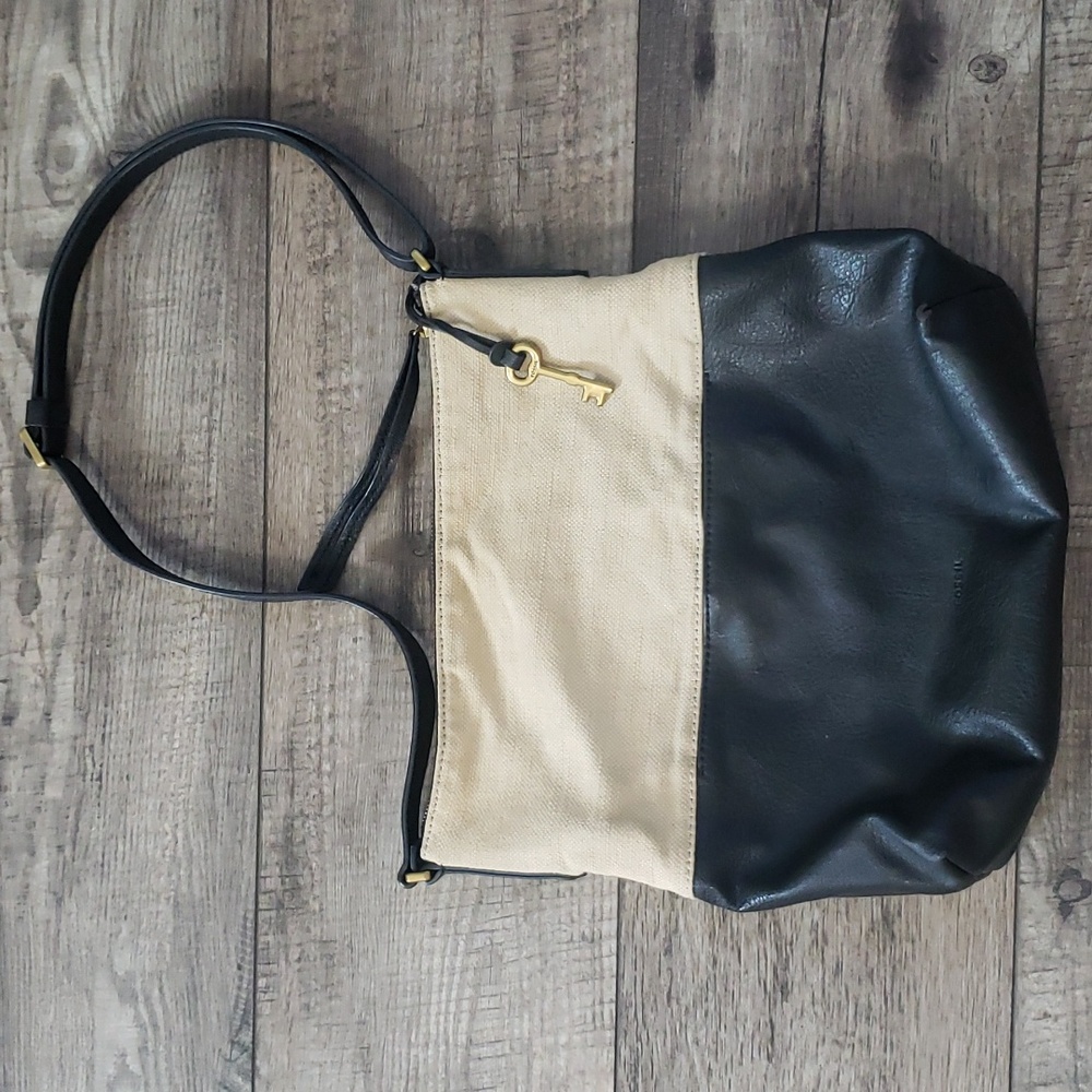 Fossil Charlotte crossbody bag adjustable strap
